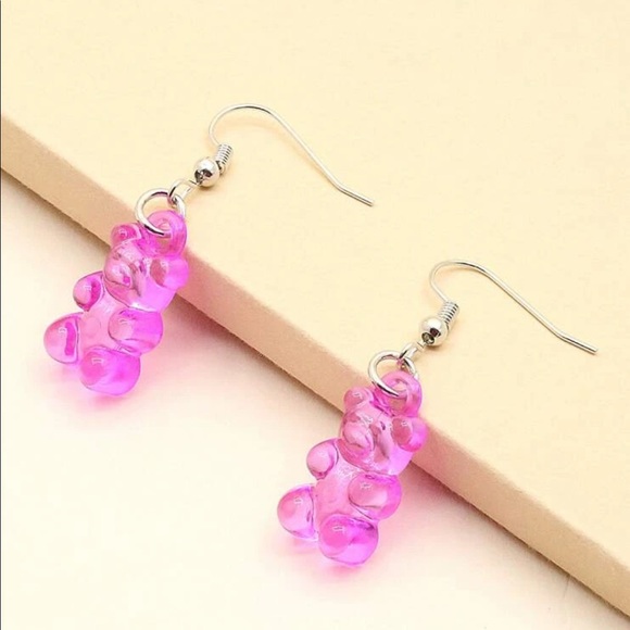 magenta gummy bear dangle earrings - Picture 4 of 5